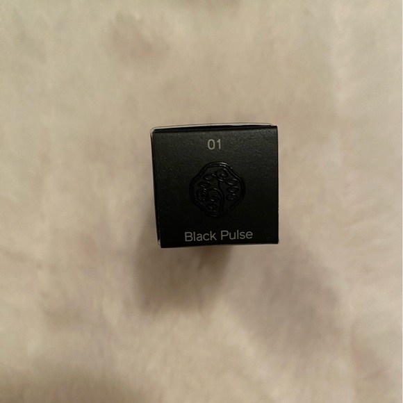 Sheiseido make-up set, bag and travel bag/clutch - Picture 3 of 8